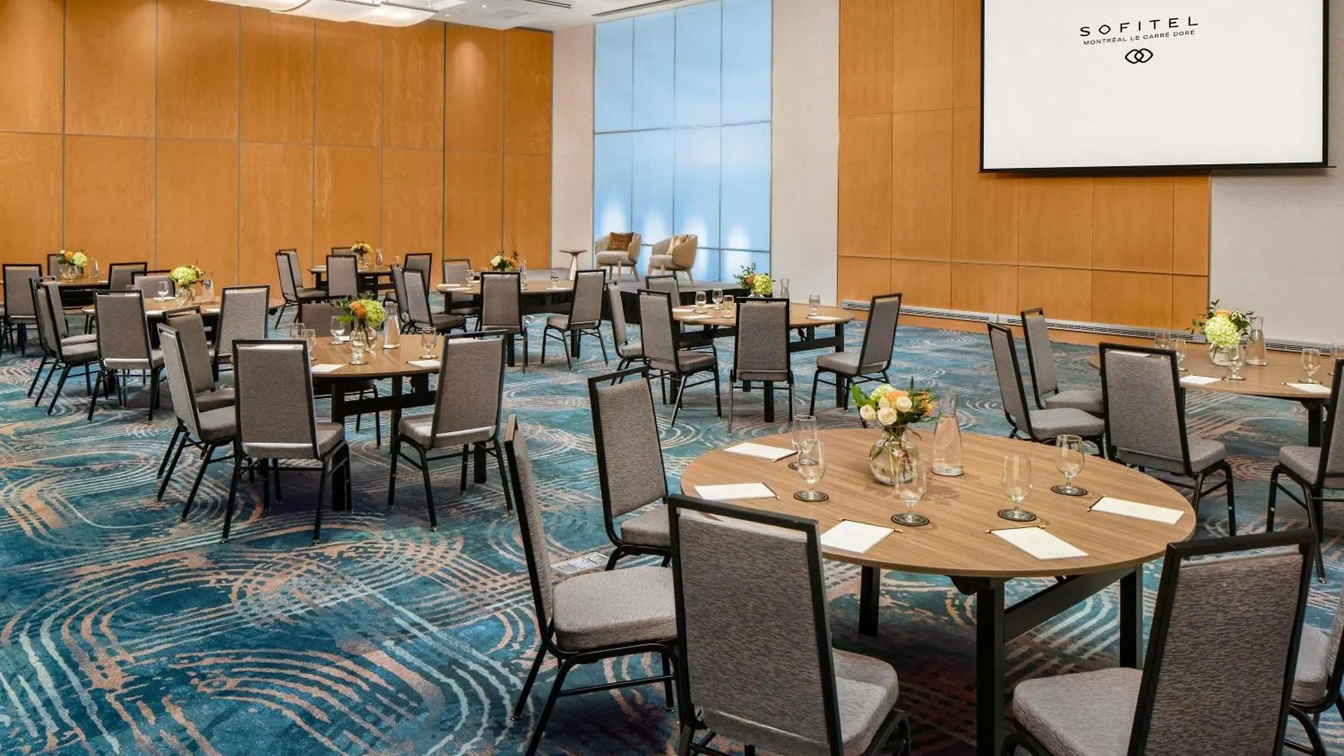 Hotel Sofitel Montreal Golden Mile
