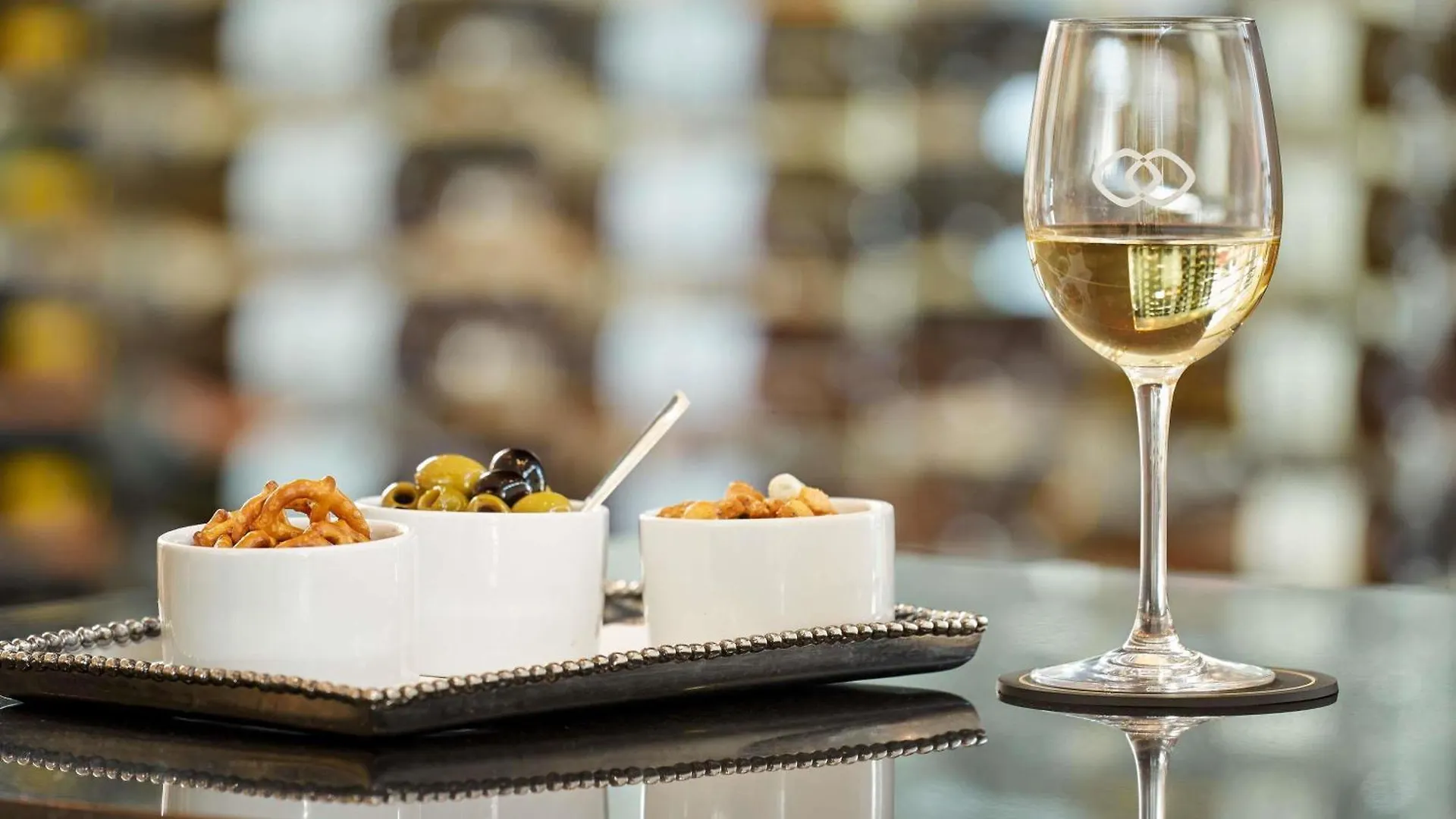 Hotel Sofitel Montreal Golden Mile