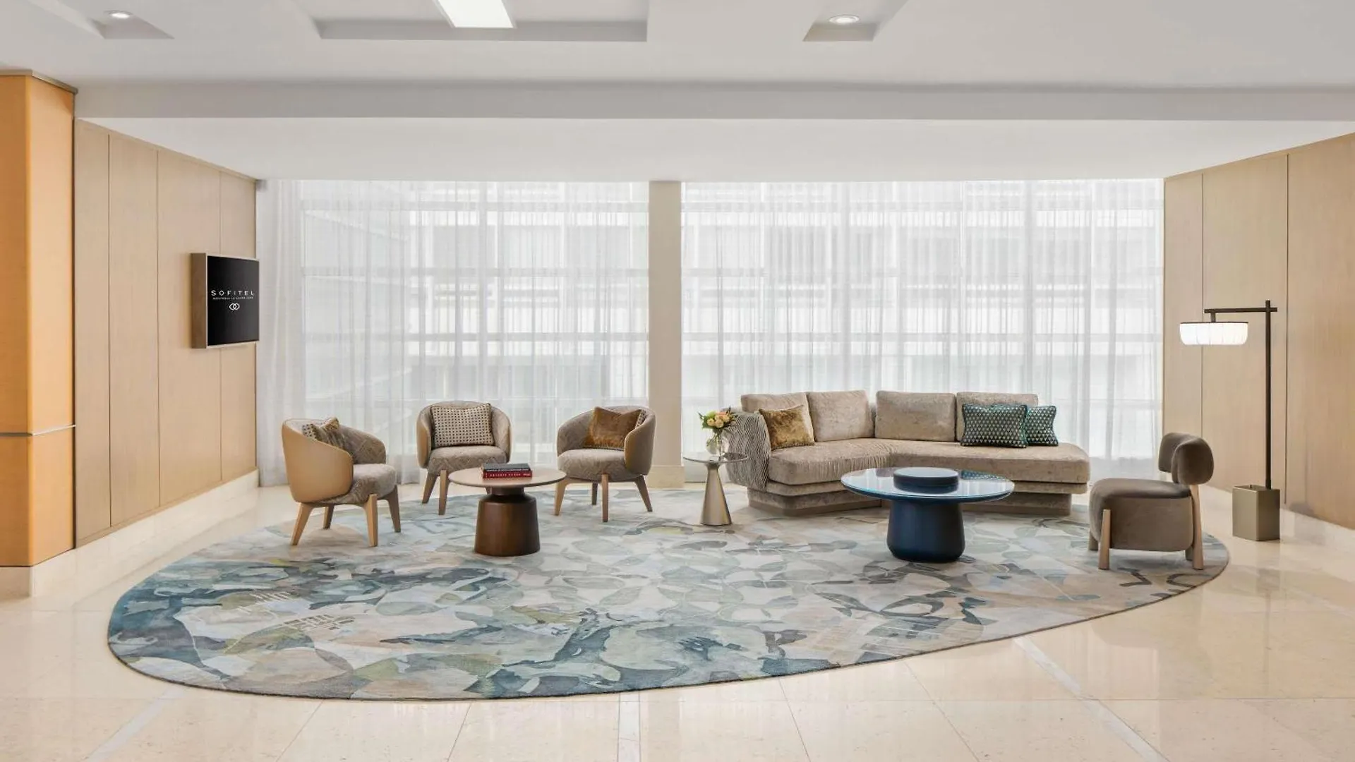 Sofitel Montreal Golden Mile Hotel
