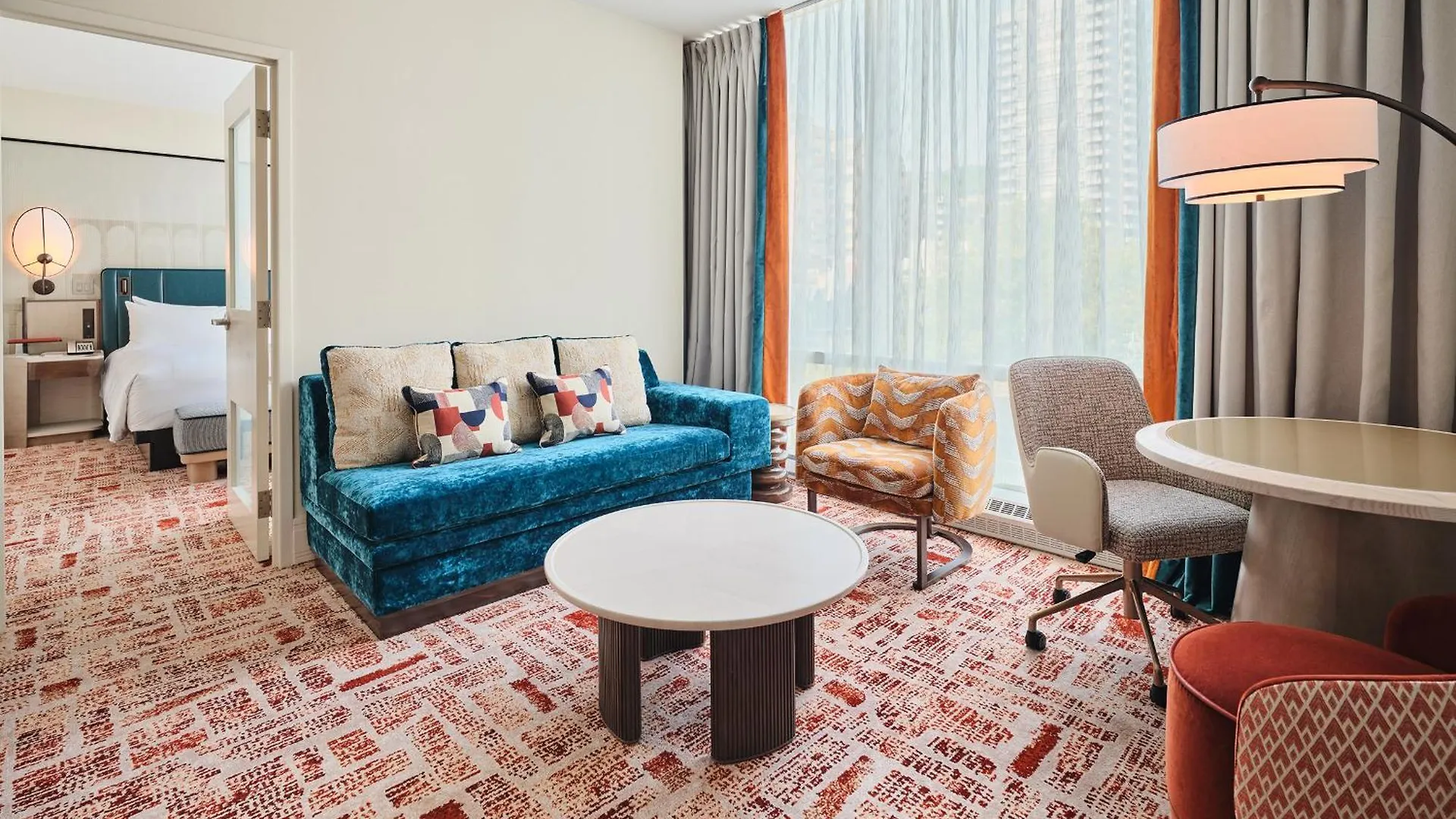 Sofitel Montreal Golden Mile Hotel 5*,